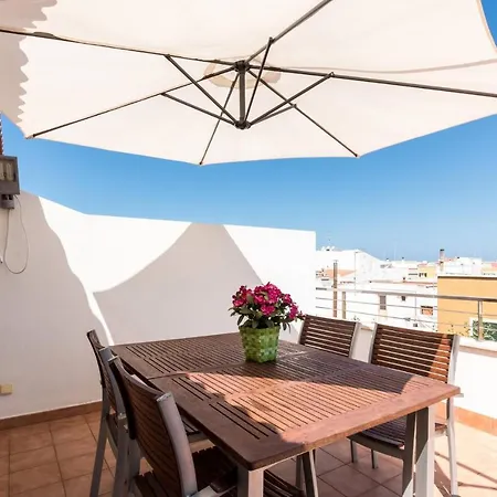 Atico Centro Ciutadella Con Piscina 公寓